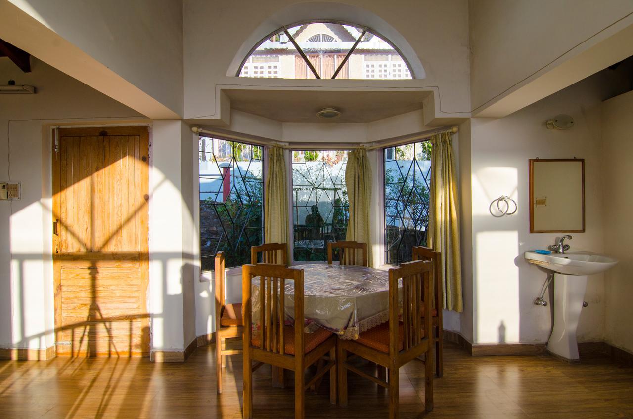 Open View Estate Villa Ranikhet Ngoại thất bức ảnh